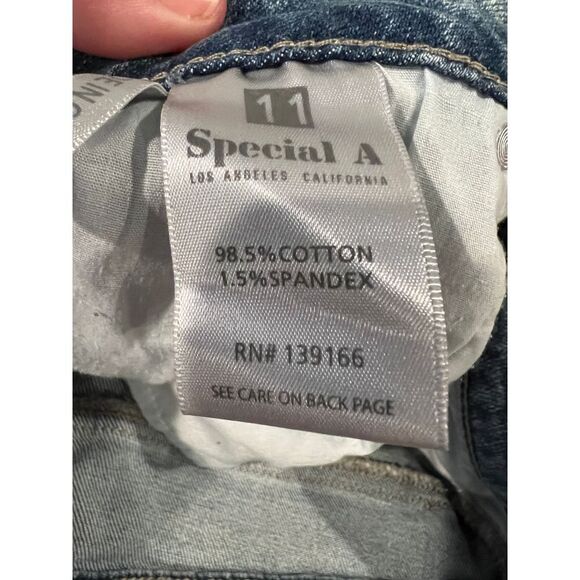 SPECIAL A JEANS HIGH RISE DISTRESSED RELAXED MEDIUM BOUTIQUE SKINNY JEANS SZ. 11 - Picture 8 of 8